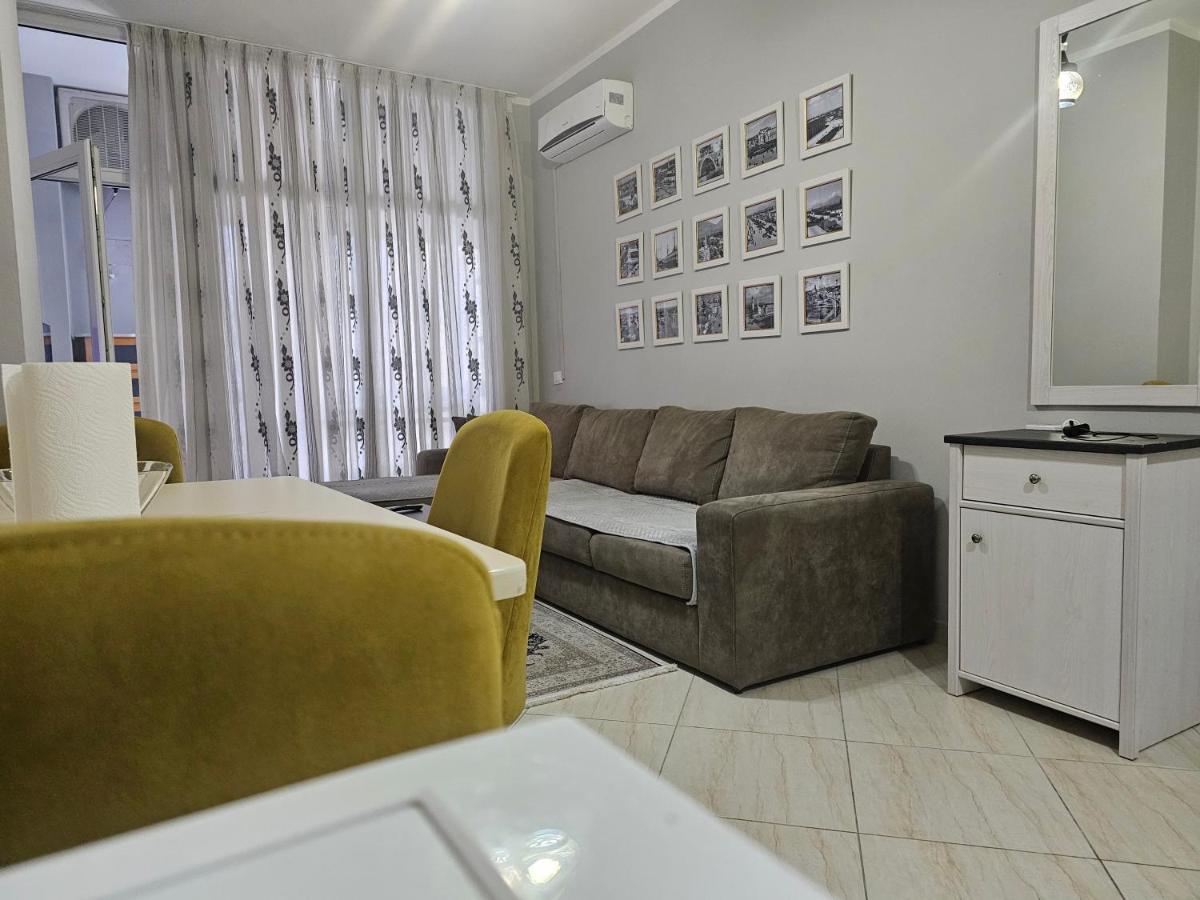 Pleasing Place With Free Parking On Site In Tirana Komuna E Parisit Zewnętrze zdjęcie