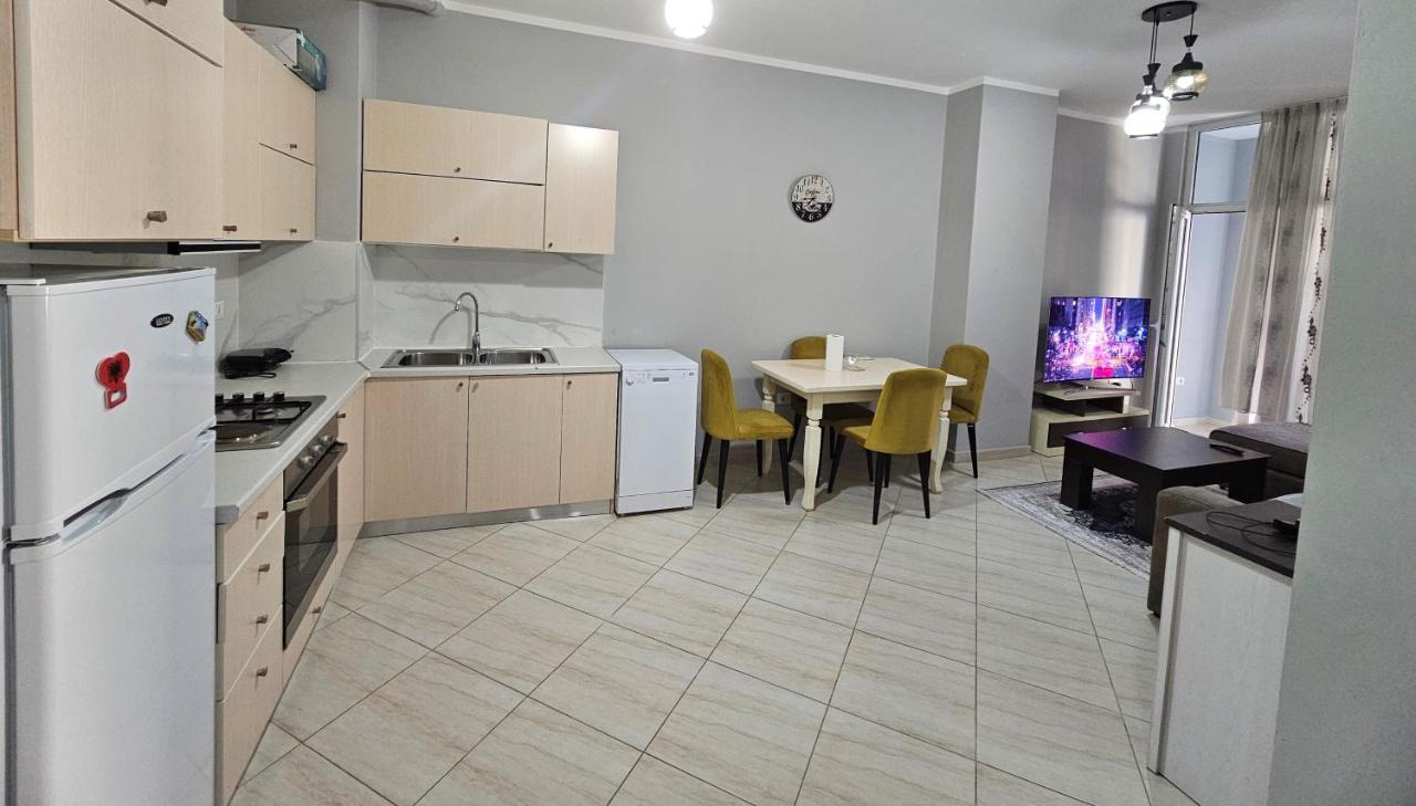 Pleasing Place With Free Parking On Site In Tirana Komuna E Parisit Zewnętrze zdjęcie