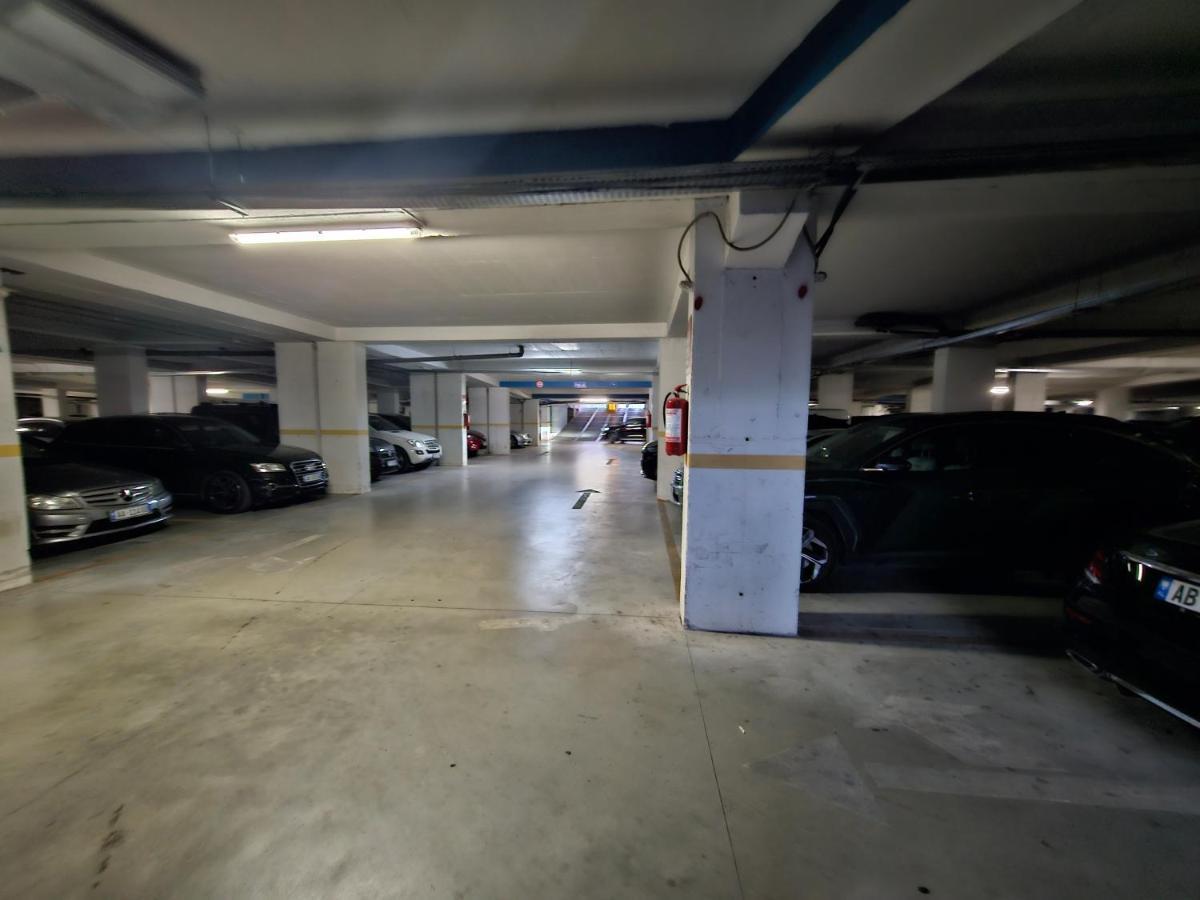 Pleasing Place With Free Parking On Site In Tirana Komuna E Parisit Zewnętrze zdjęcie